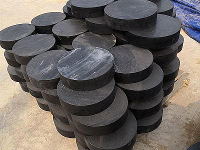 陈巴尔虎板式橡胶支座由若干层橡胶片与薄钢板经加压硫化